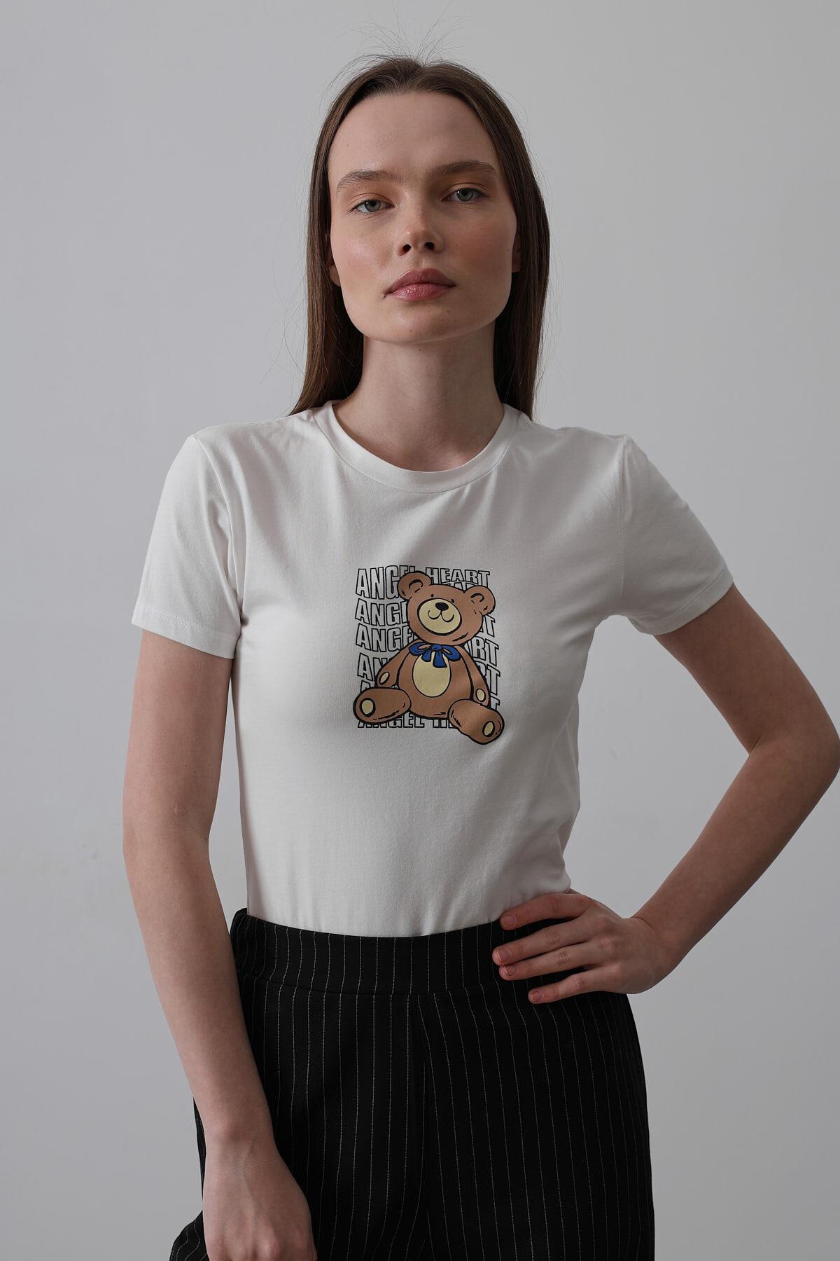 Ekru Bisiklet Yaka Baskı Detaylı T-Shirt