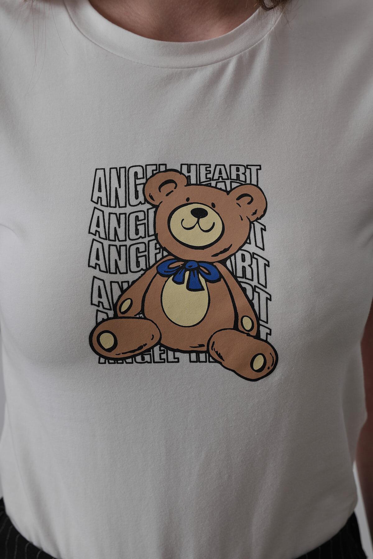 Ekru Bisiklet Yaka Baskı Detaylı T-Shirt