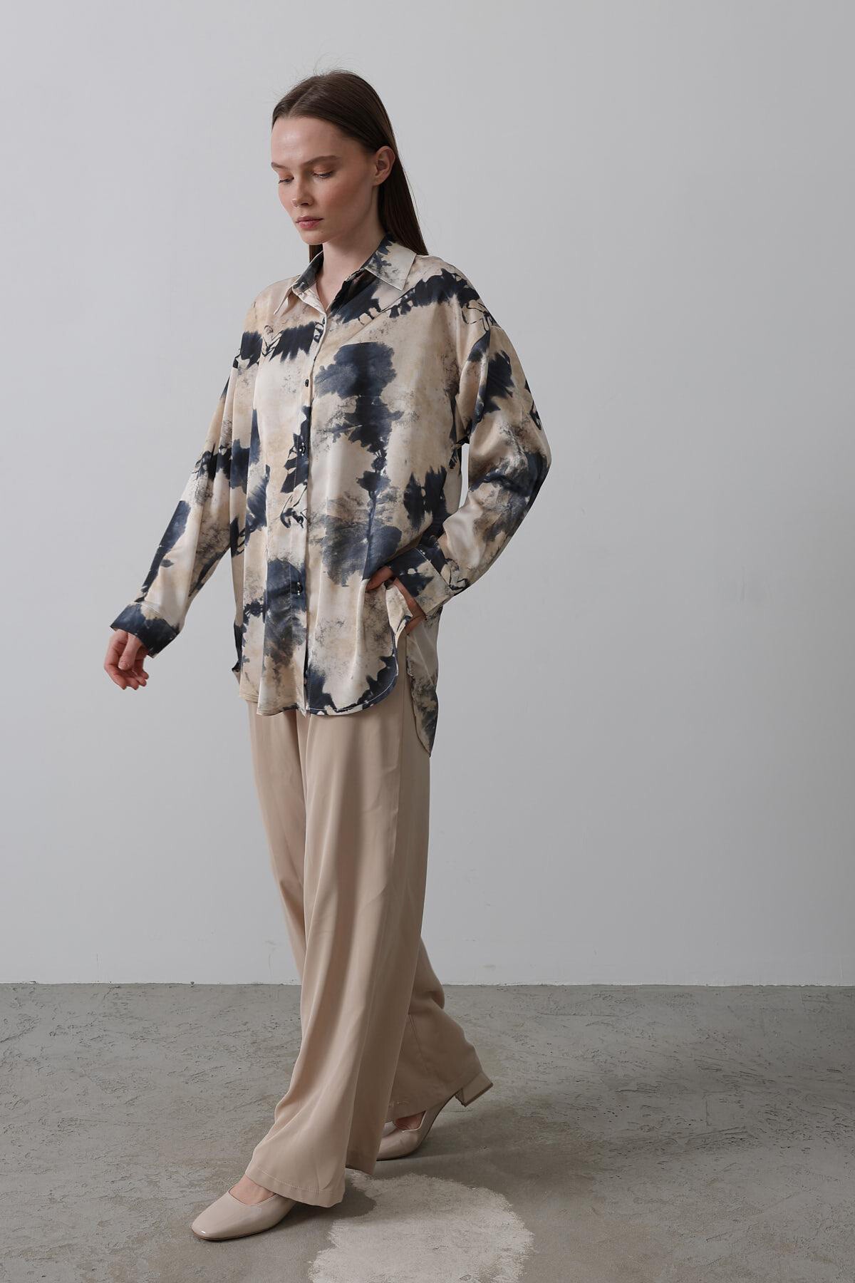 Lacivert Batik Desenli Oversize Gömlek