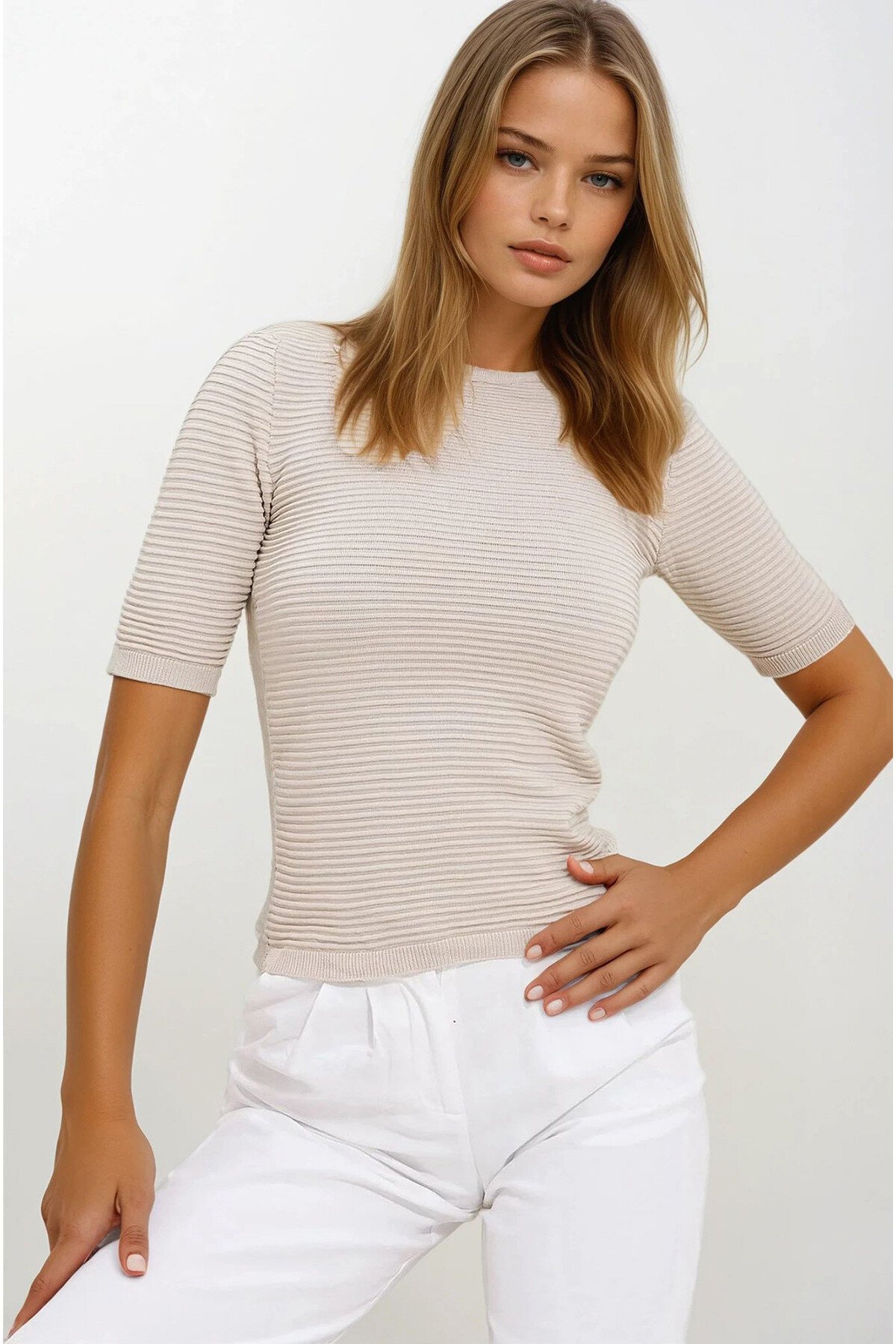 Bej Bisiklet Yaka Fitilli Ajurlu Yarım Kol Triko Bluz