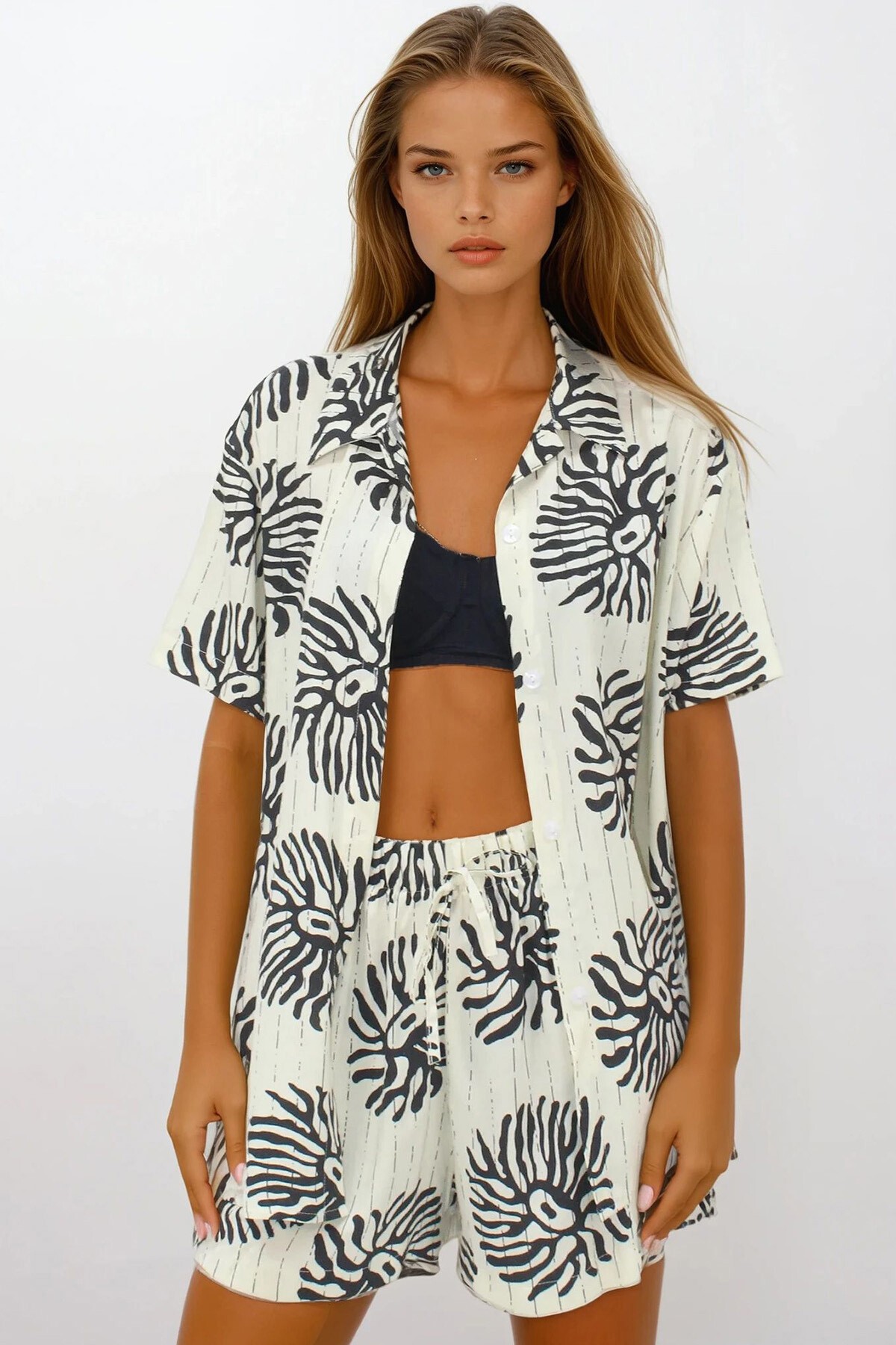 Bej Çift Cepli Beli Lastikli Şort Oversize Gömlek Takım