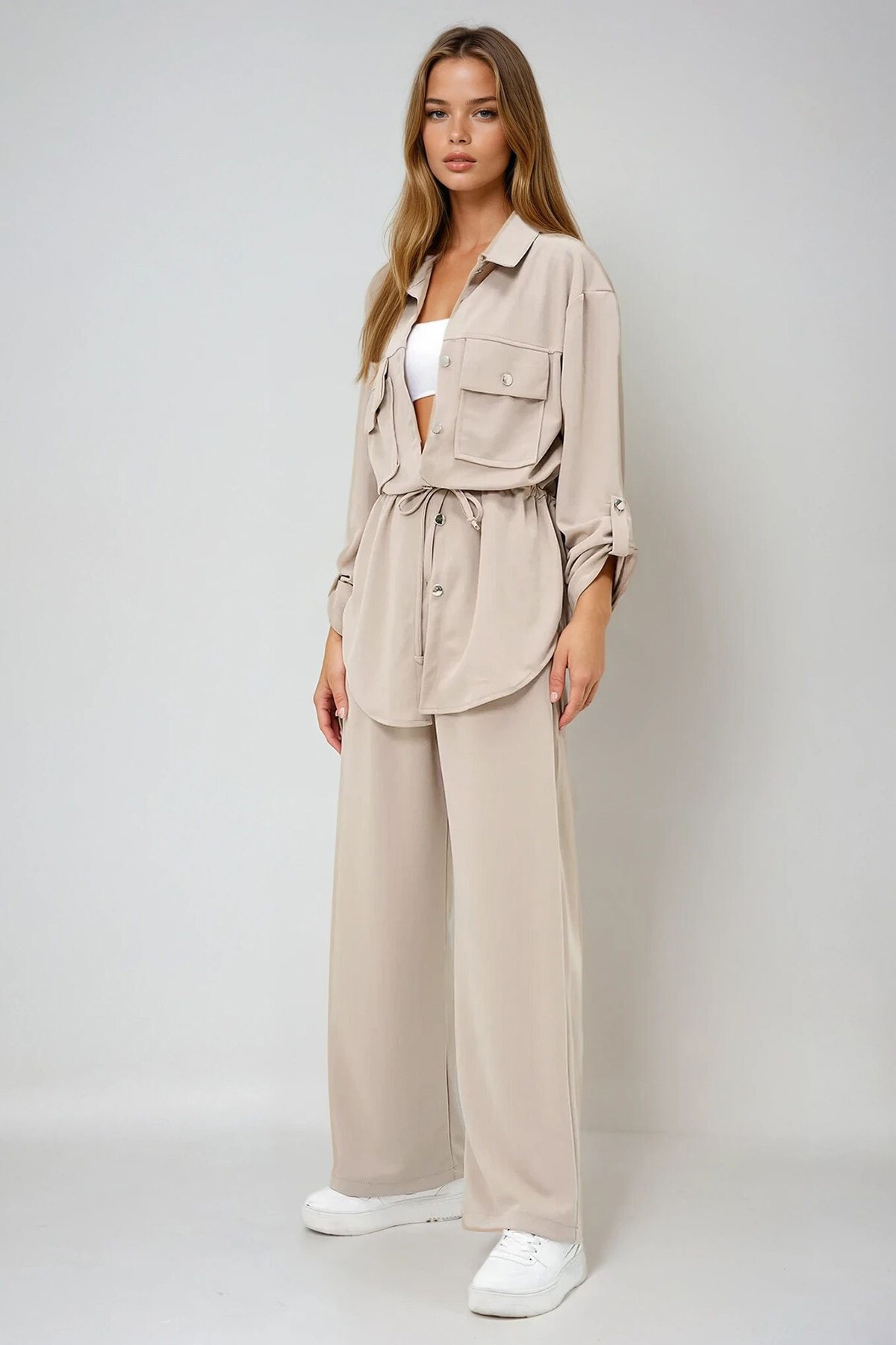 Bej Çift Cepli Safari Ceket Ve Beli Lastikli Wide Leg Pantolonlu Krep Alt Üst Takım