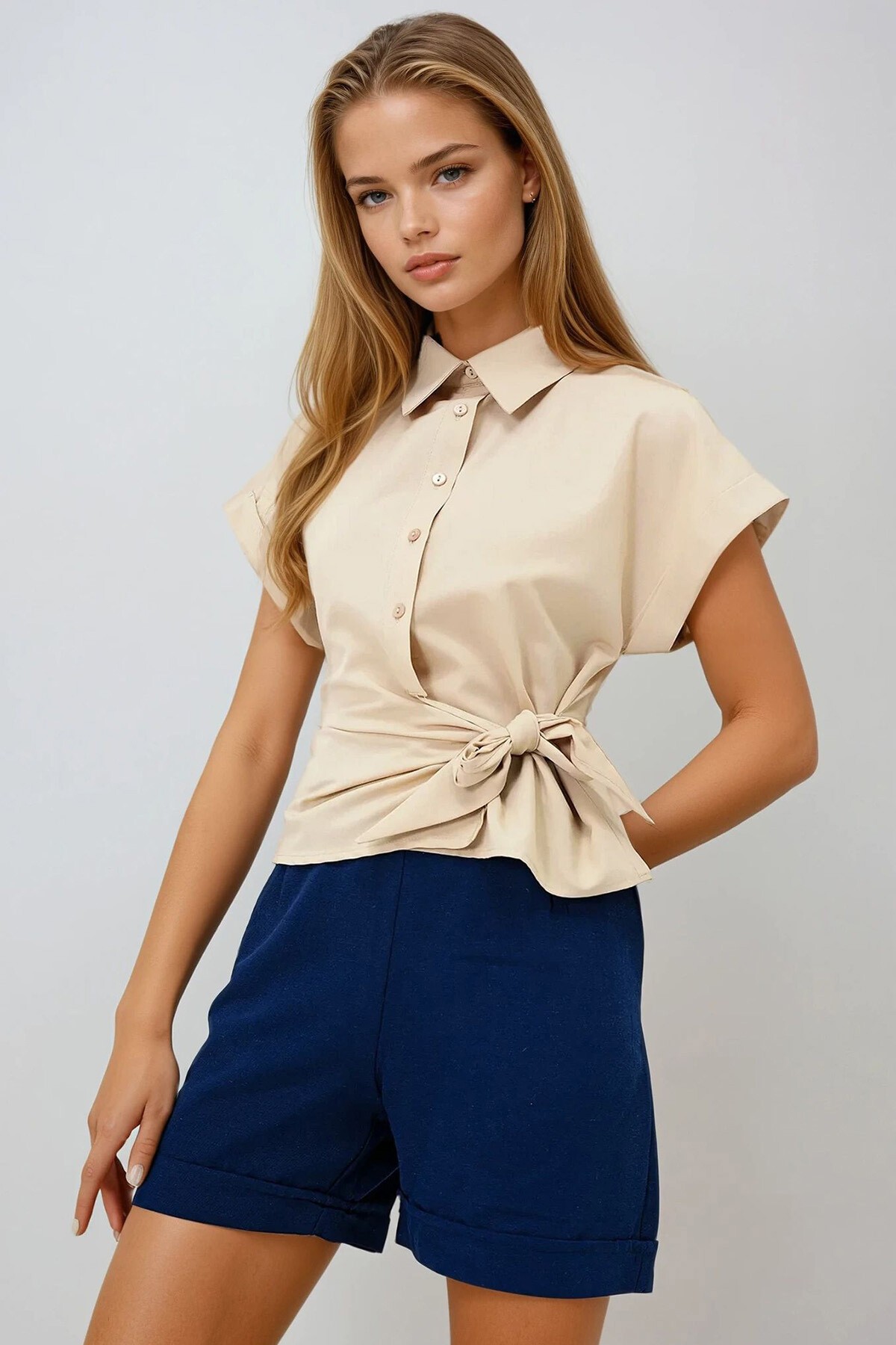 Bej Double Kol Bağlama Detaylı Poplin Gömlek