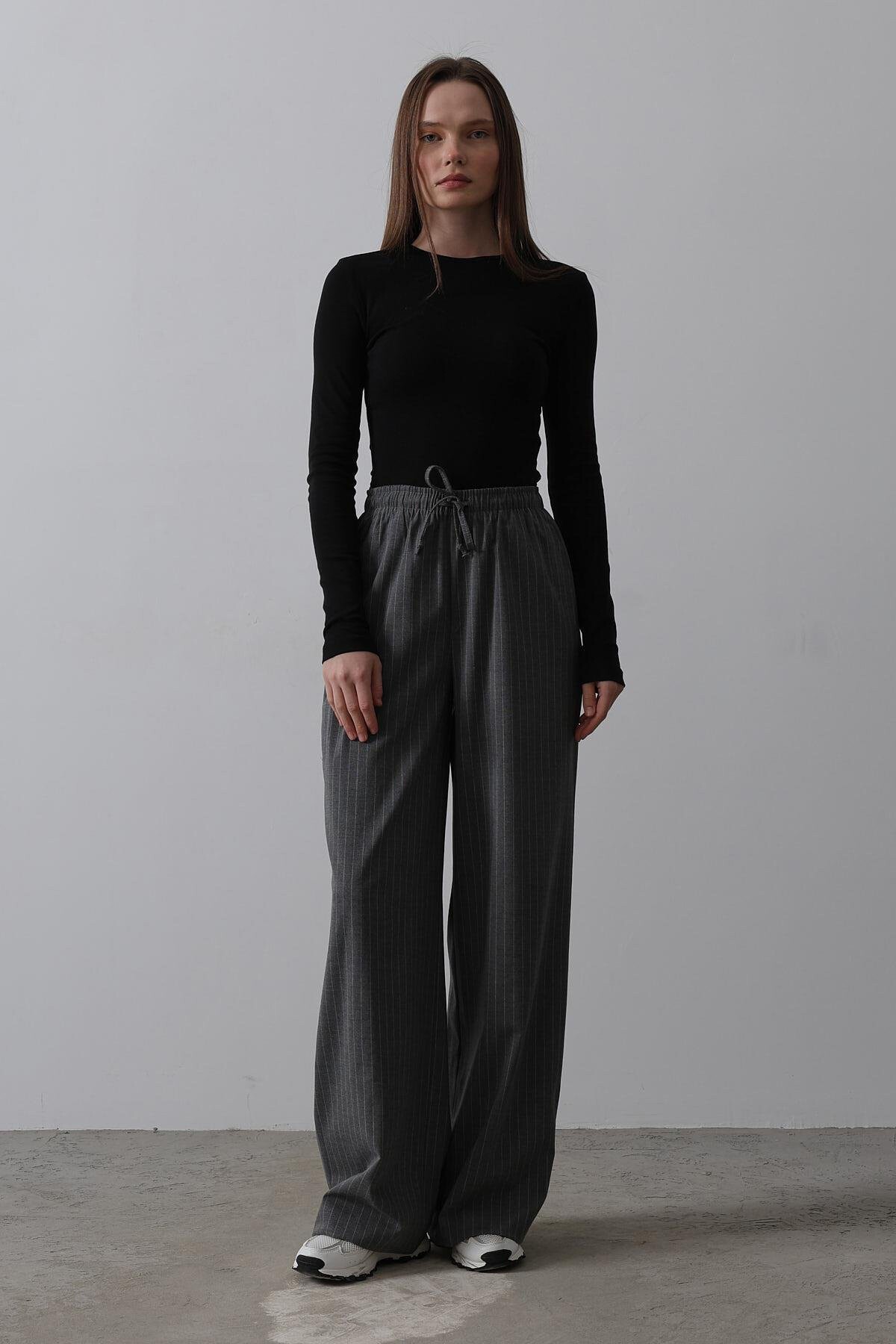 Antrasit Çift Cepli Beli Lastikli Ve Bağcıklı Palazzo Pantolon