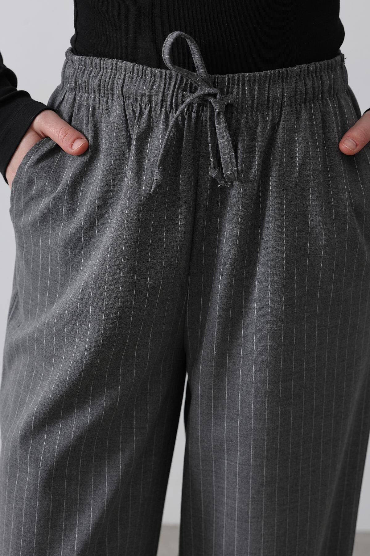 Antrasit Çift Cepli Beli Lastikli Ve Bağcıklı Palazzo Pantolon