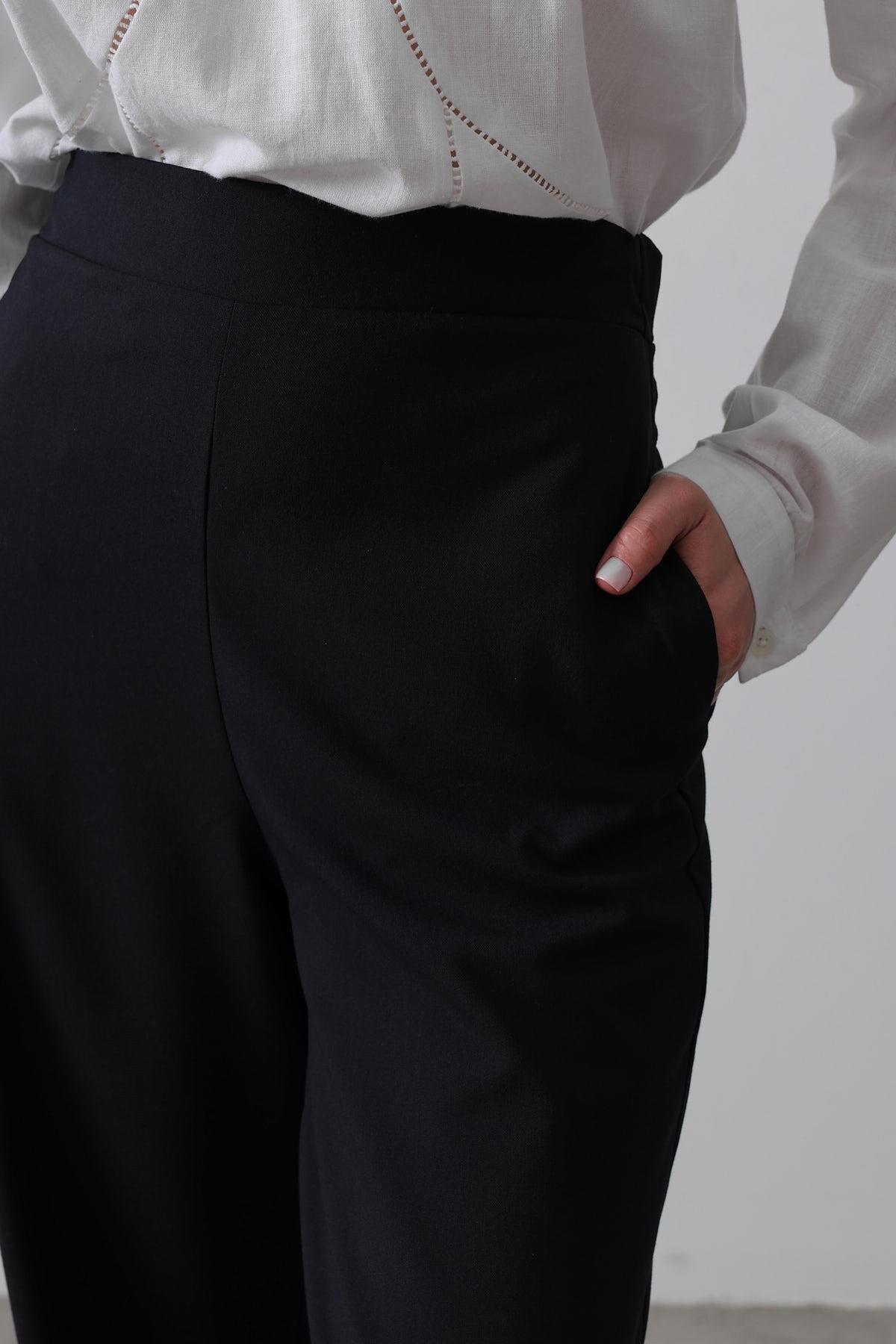 Lacivert Çift Cepli Beli Yarım Lastikli Palazzo Pantolon