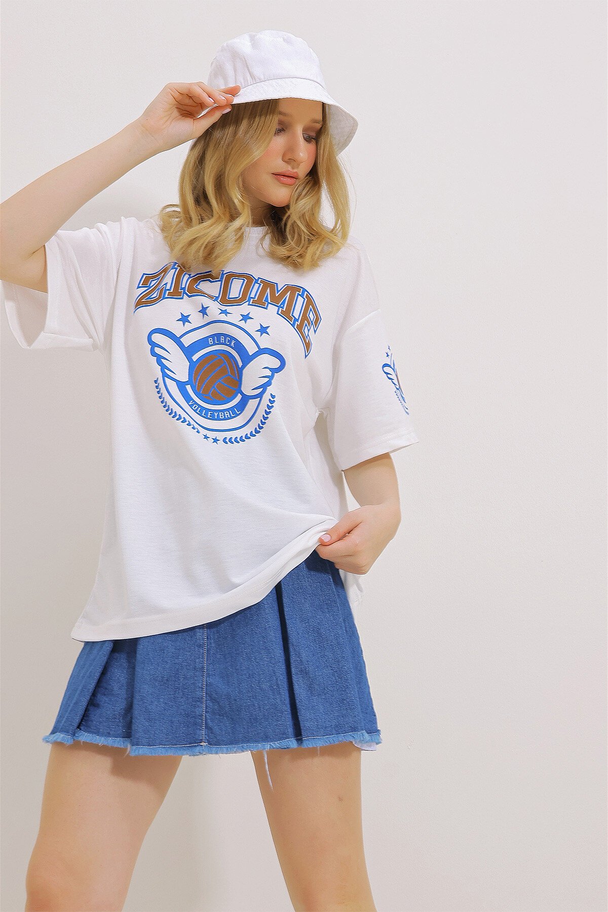 Beyaz Bisiklet Yaka Baskılı Oversize Unisex T-Shirt