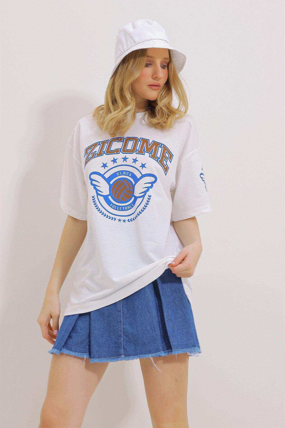 Beyaz Bisiklet Yaka Baskılı Oversize Unisex T-Shirt