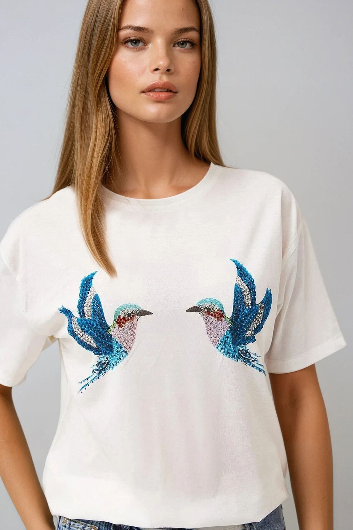 Beyaz Taşlı Baskılı Oversize T-Shirt