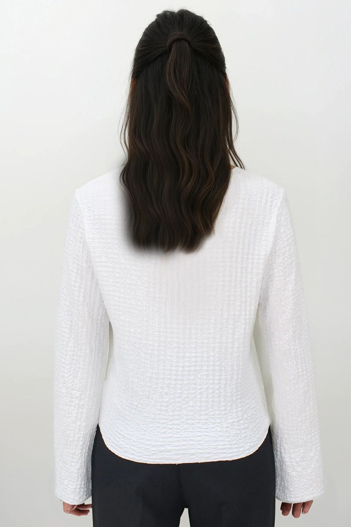 Beyaz V Yaka İspanyol Kollu Gofre Kumaş Yazlık Gömlek