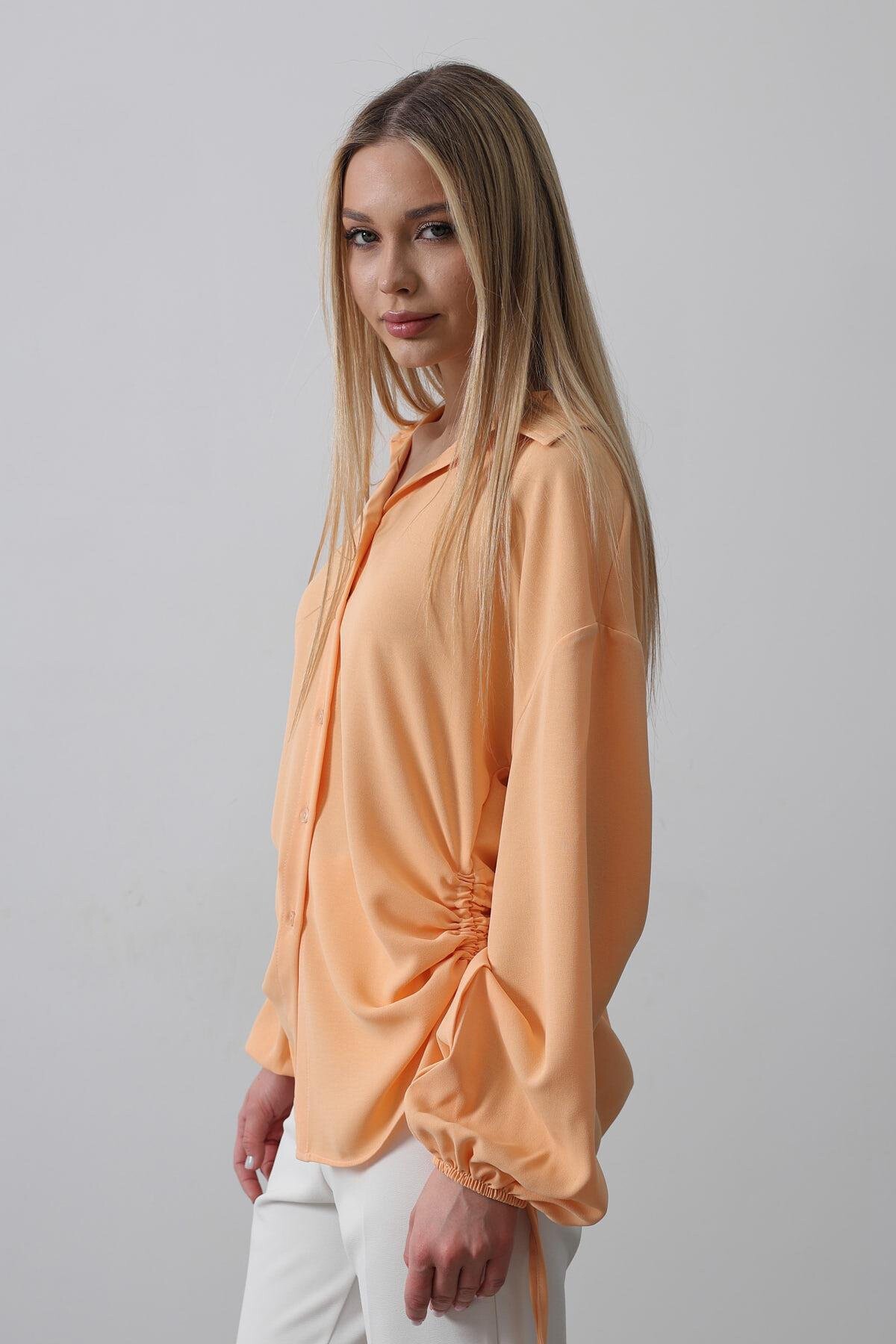 Somon Yanları Büzgülü Kolu Lastikli Aerobin Gömlek 