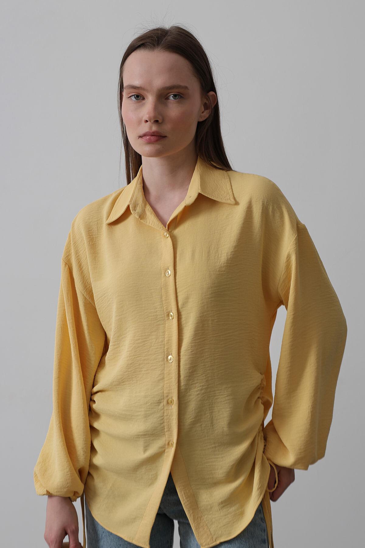 Sarı Yanları Büzgülü Kolu Lastikli Aerobin Gömlek 