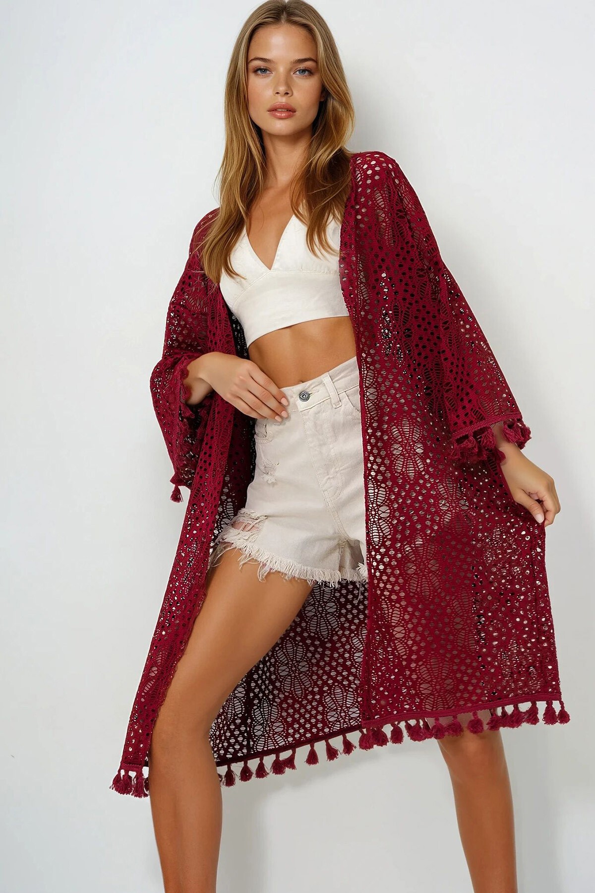 Bordo Delik Ajurlu Püsküllü Kimono