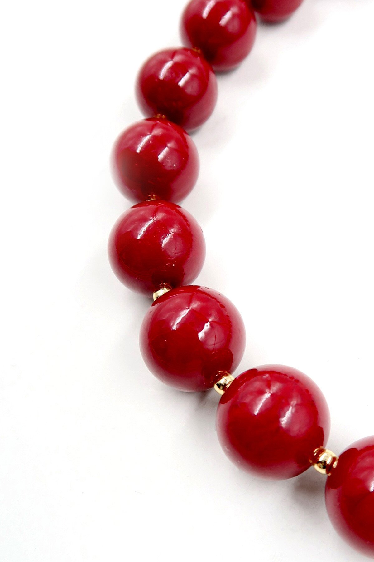 Bordo Gold Biyeli Büyük Boncuklu Tasarım İnci Kolye