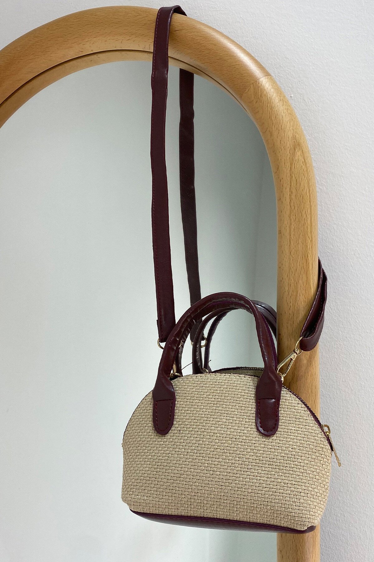 Bordo Mini Çapraz Askılı El Ve Omuz Çantası