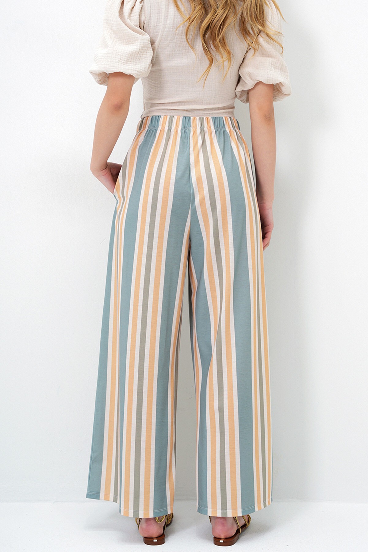 Çağla Yeşili  Hardal Çift Cepli Çizgi Desenli Geniş Paça Yazlık Pantolon