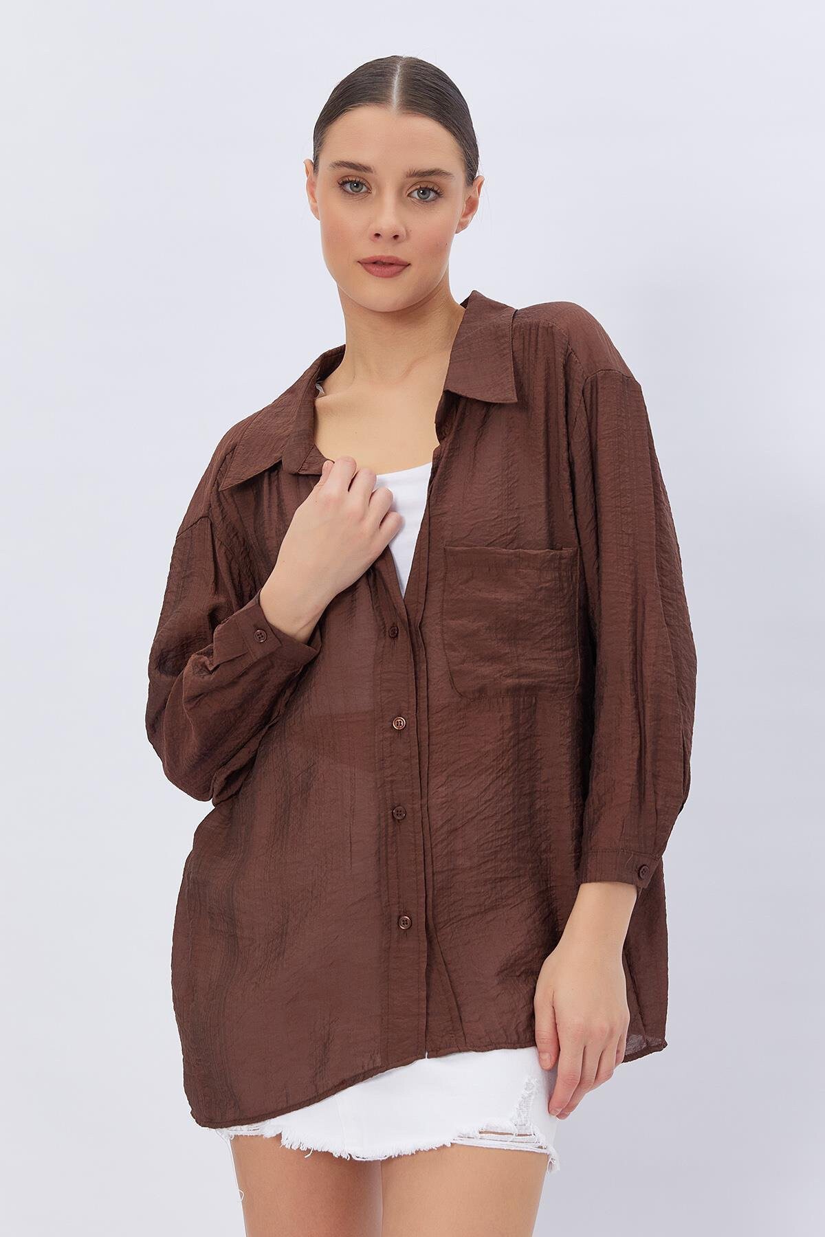 Kahve Cepleri İşlemeli Kısa Kollu Oversizegömlek