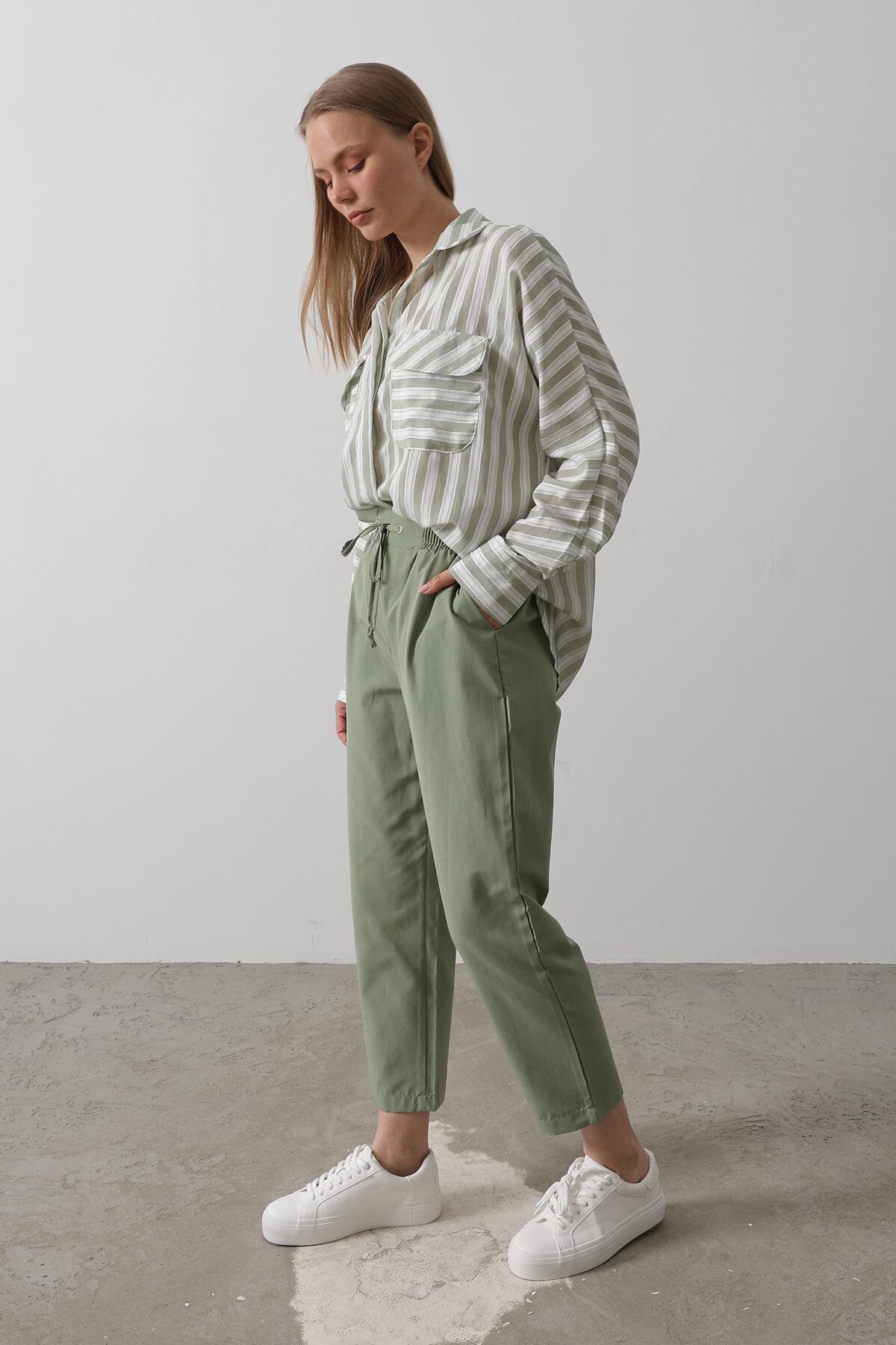 Haki Çift Cepli Beli Lastikli Bağlama Detaylı Pantolon