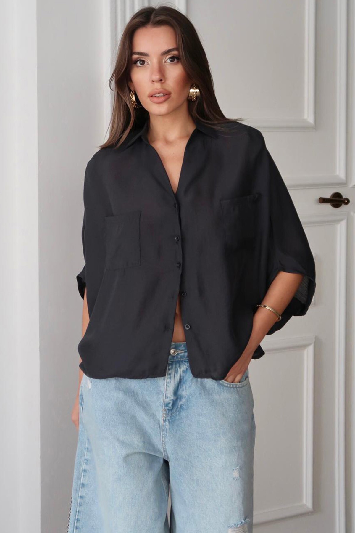 Siyah Çift Cepli Yarasa Kol Gömlek