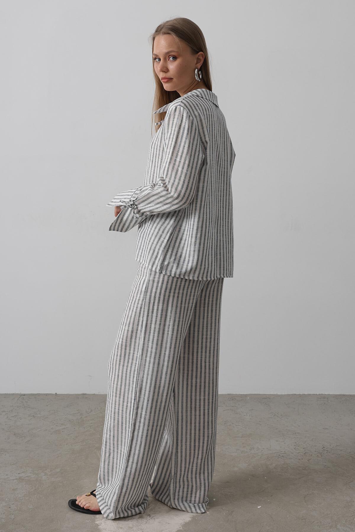 Siyah Çizgili Bağlamalı Detaylı Bluz Ve Pantolon Takım