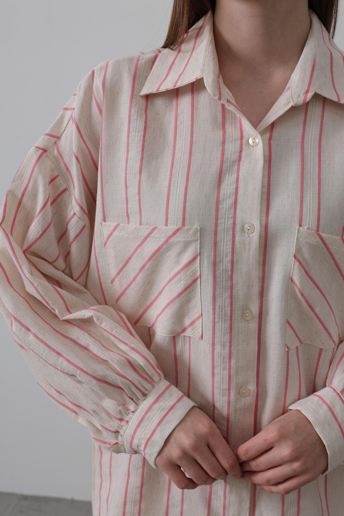 Pembe Çizgili Çift Cepli Oversize Gömlek