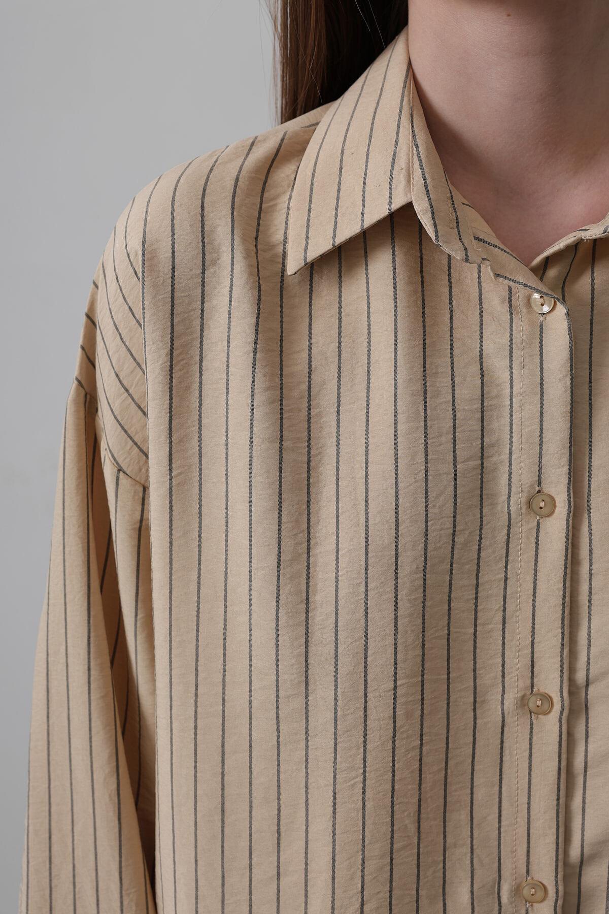 Taş Çizgili Tek Cepli Oversize Gömlek