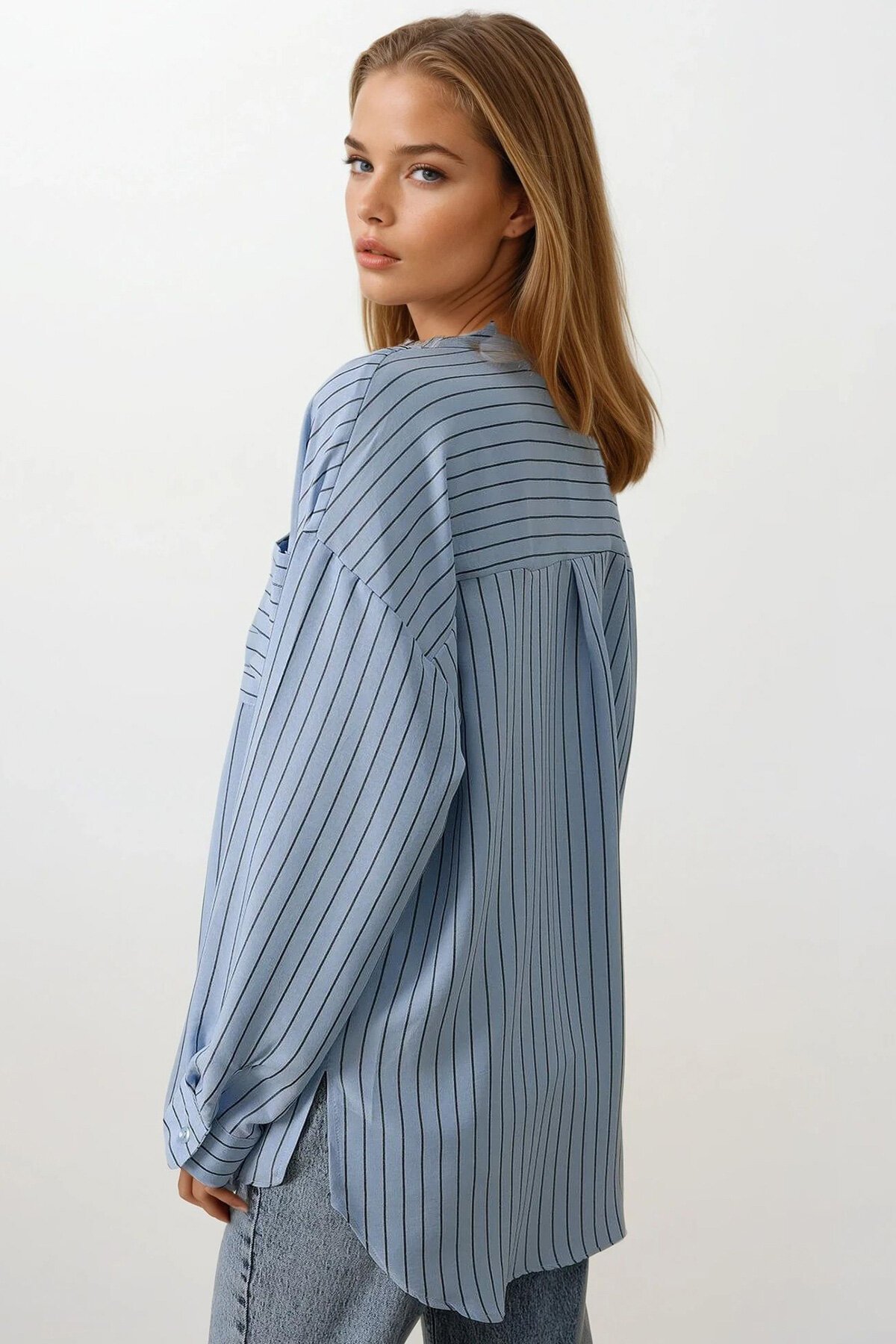 Bebe Mavisi Çizgili Tek Cep Oversize Gömlek