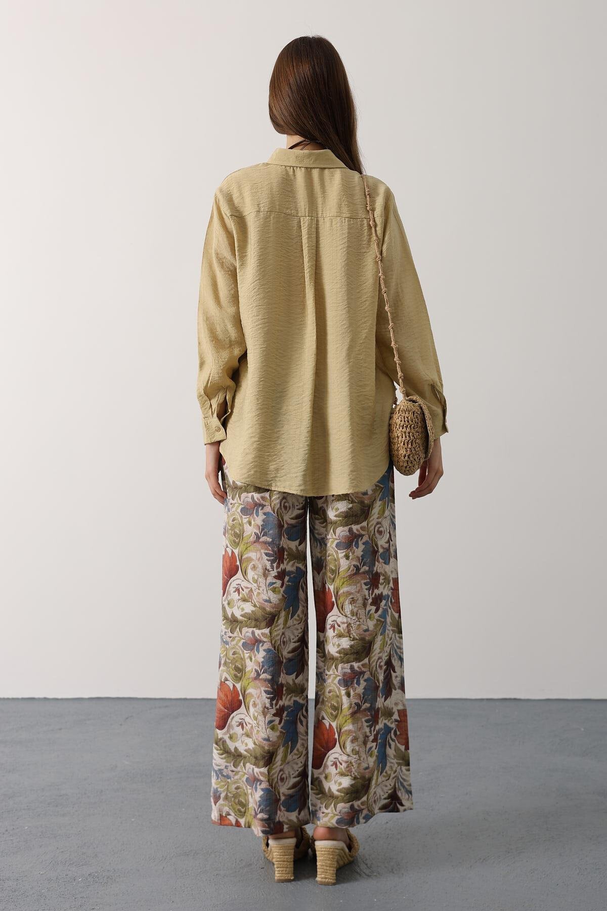 Mavi-Yeşil Desenli Pantolon Ve Oversize Gömlek Takım