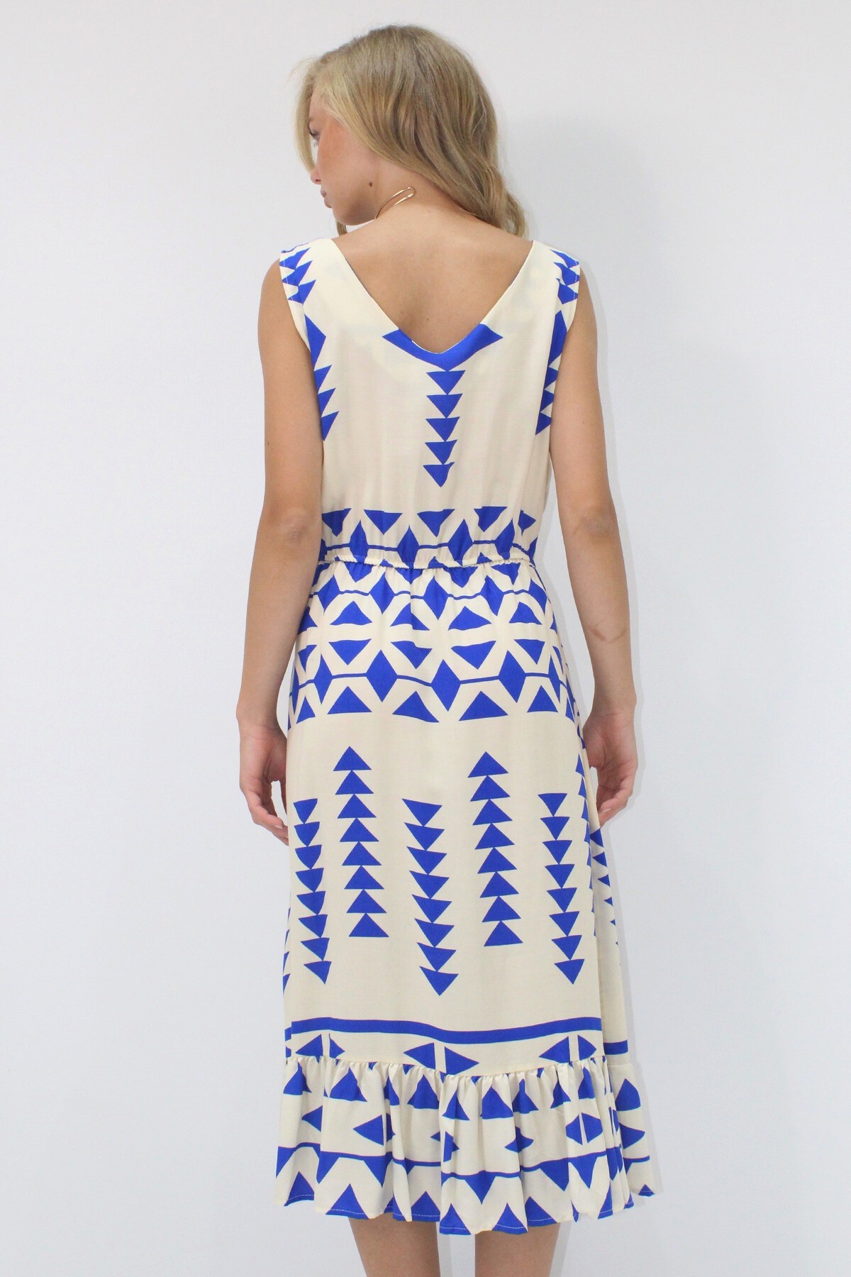 Ekru-Saks Ön Arka V Yaka Desenli Eteği Volanlı Midi Boy Dokuma Viskon Elbise