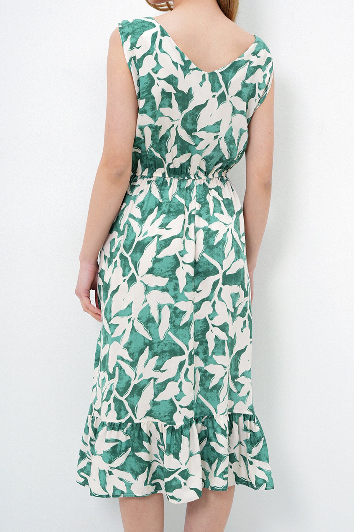 Ekru Yeşil Ön Arka V Yaka Desenli Eteği Volanlı Yazlık Dokuma Elbise