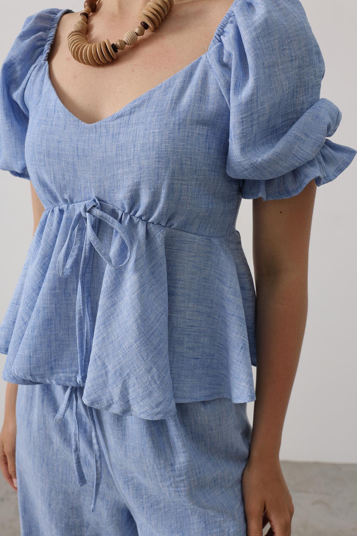 Mavi Fiyonklu Yarım Balon Kollu Eteği Fırfırlı Bluz Ve Pantolon Takım