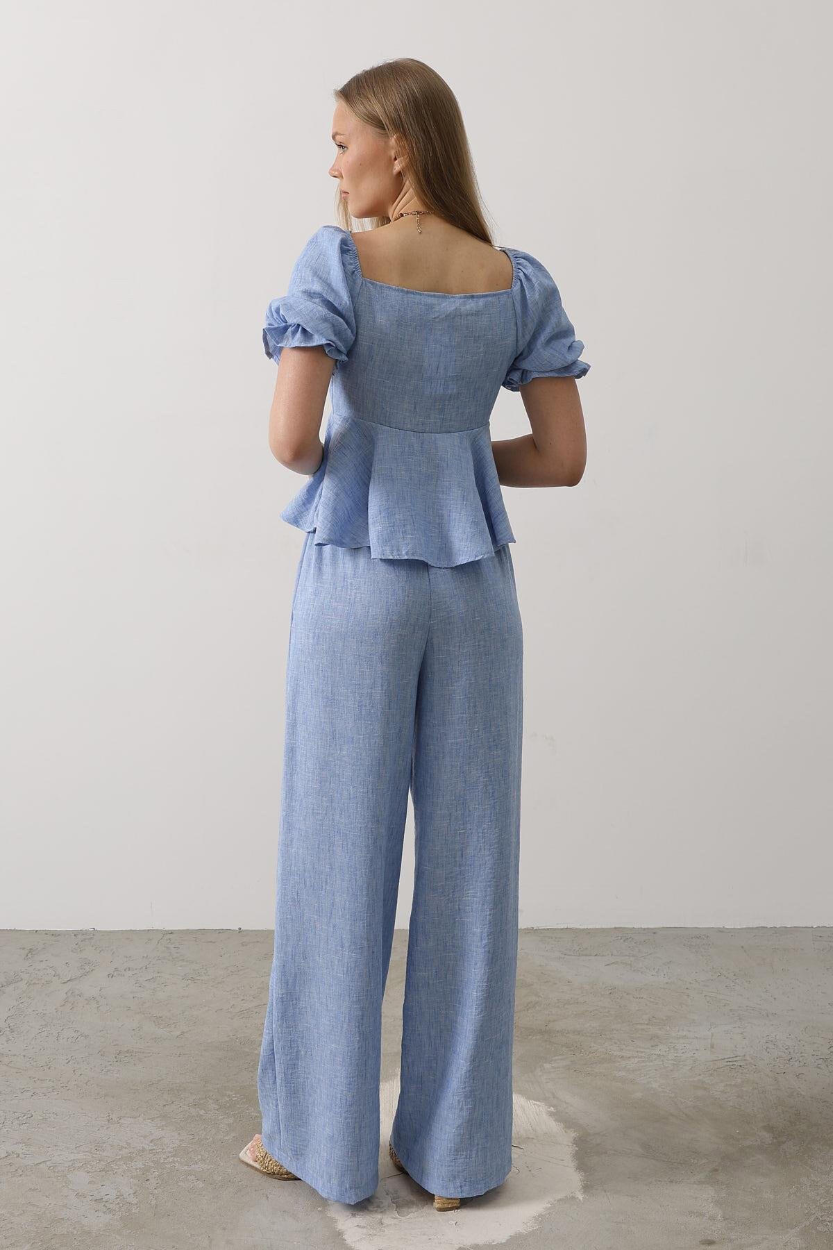 Mavi Fiyonklu Yarım Balon Kollu Eteği Fırfırlı Bluz Ve Pantolon Takım