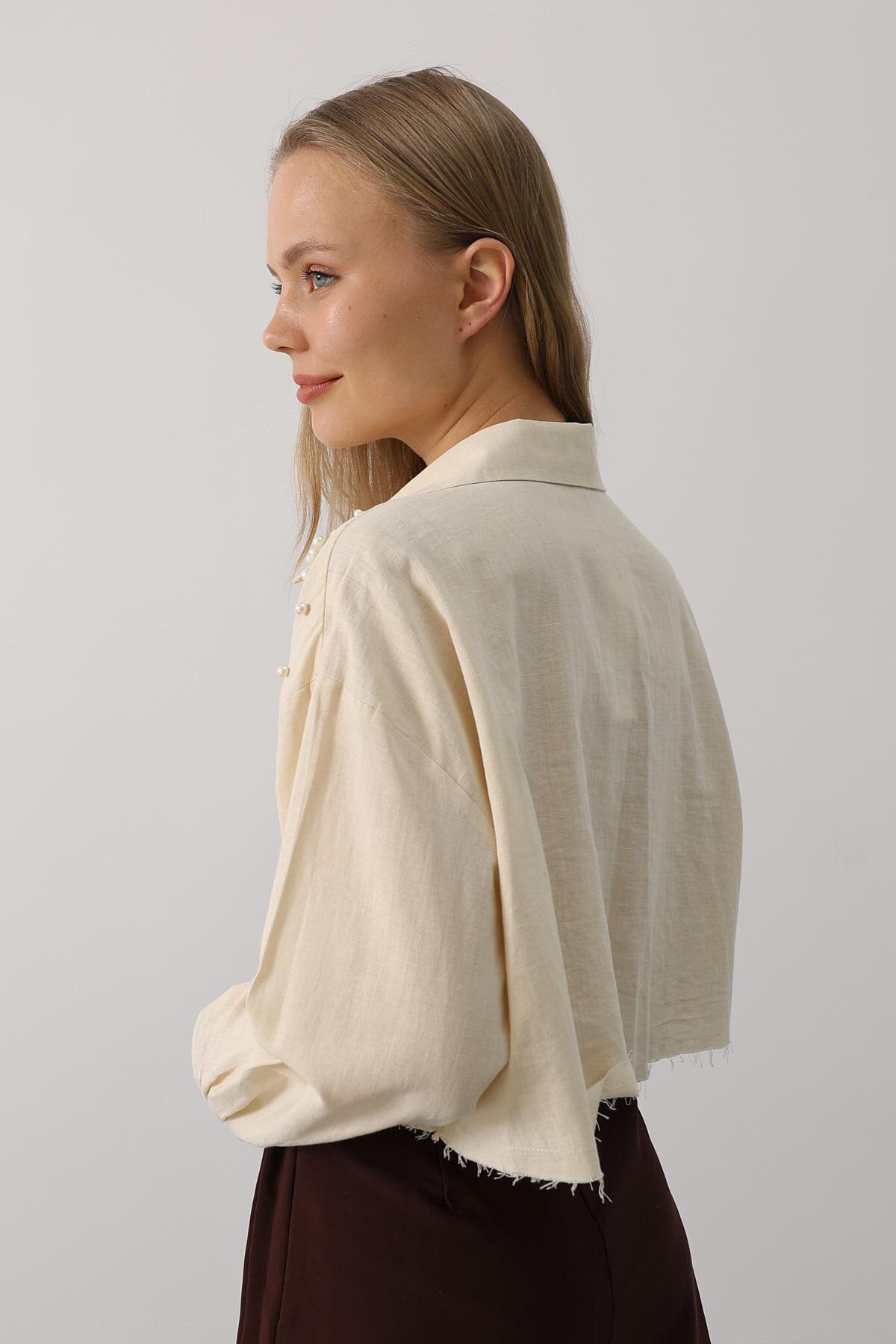 Taş Taş İşlemeli Crop Gömlek