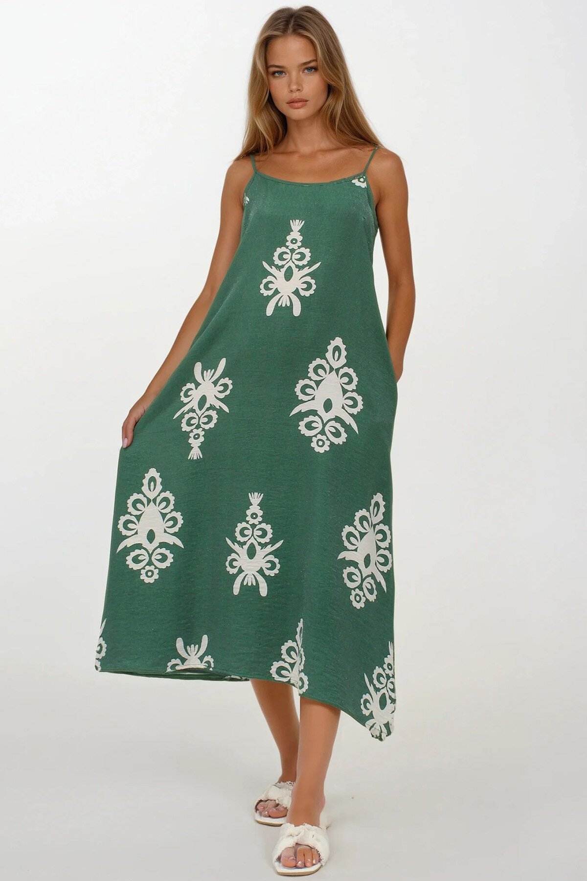 Haki Ayarlanabilir Askılı Desenli Çift Cepli Midi Boy Keten Elbise