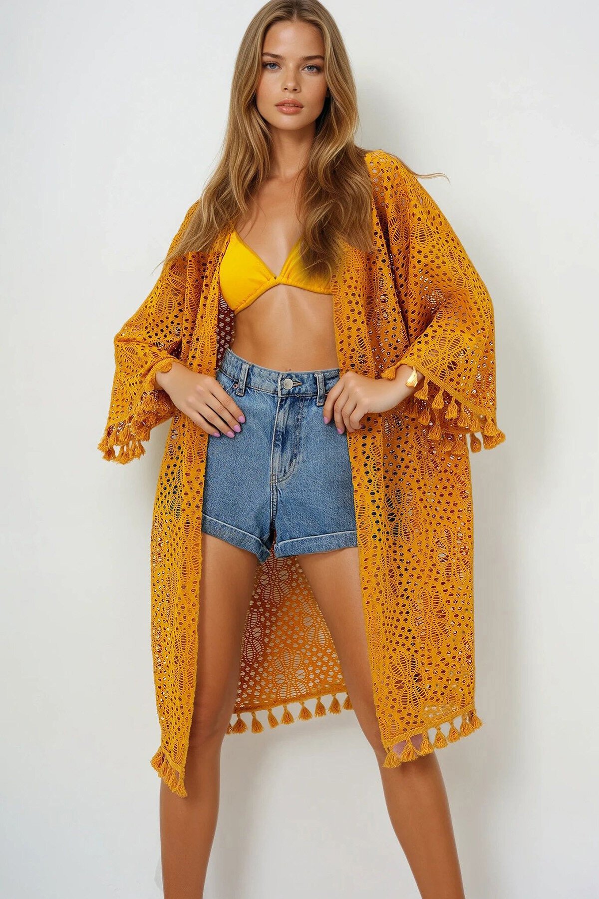 Hardal Sarısı Delik Ajurlu Püsküllü Kimono