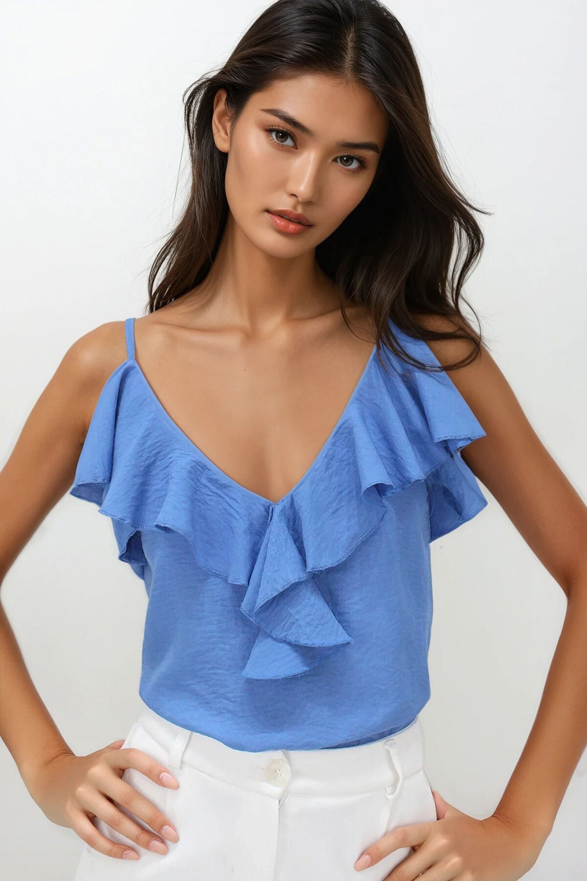 İndigo Mavi Ayarlanabilir Askılı Önü Fırfırlı Aerobin Bluz