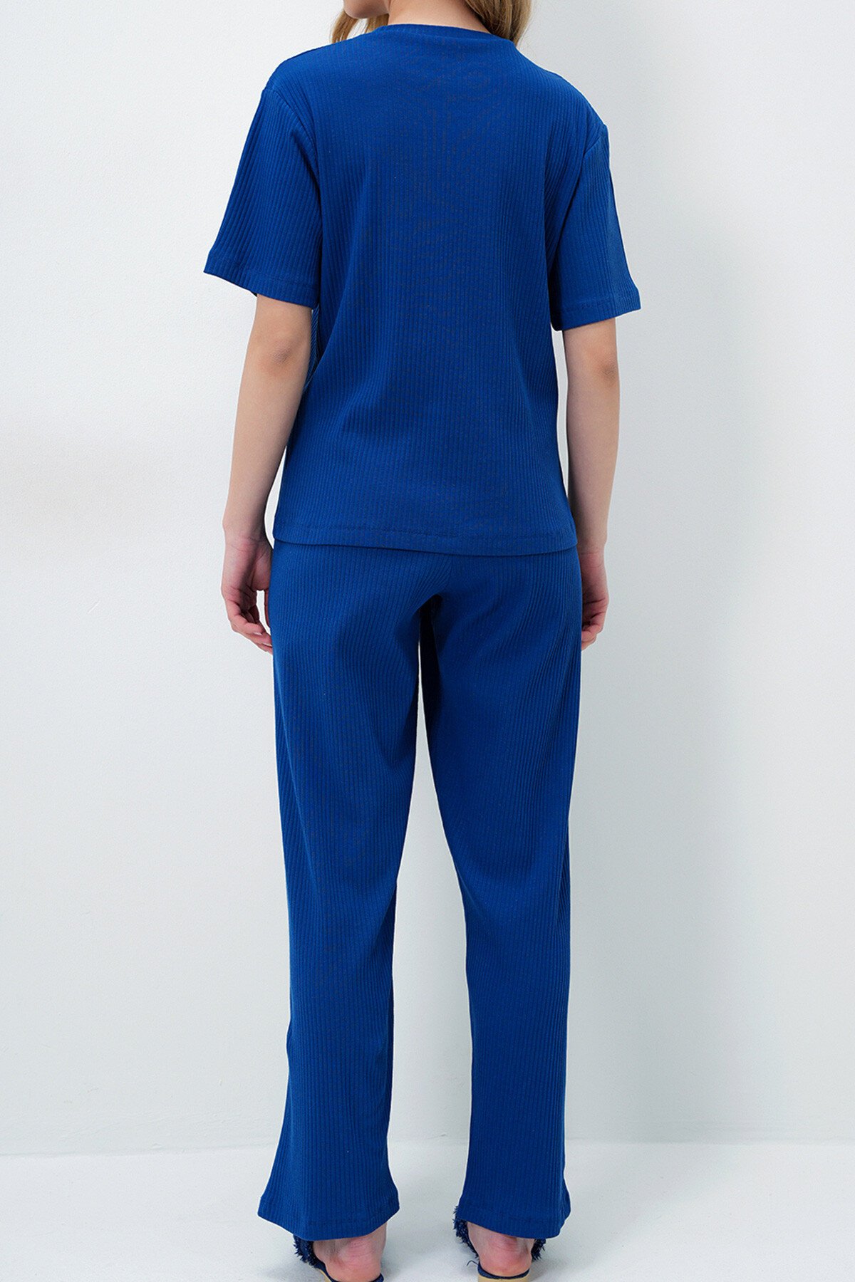 İndigo Mavi Bisiklet Yaka Kısa Kol T Shirt Ve Pantolon Takım