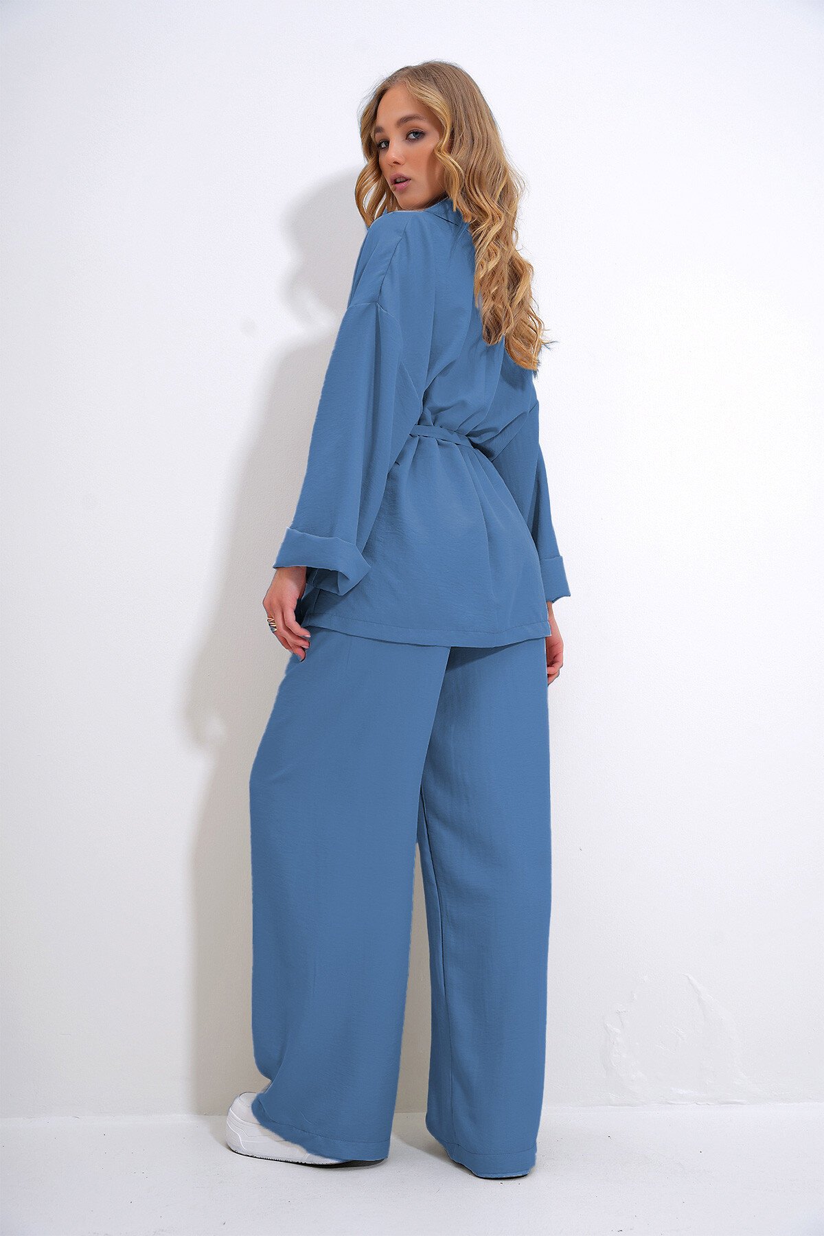 İndigo Mavi Buruşuk Görünümlü Blazer Ceket Alt Üst Takım