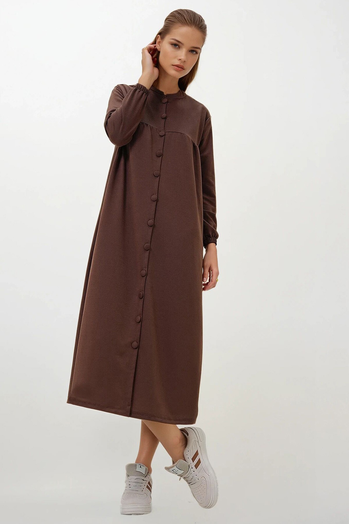 Kahve Bisiklet Yaka Önü Düğmeli Çift Cepli Örme Elbise