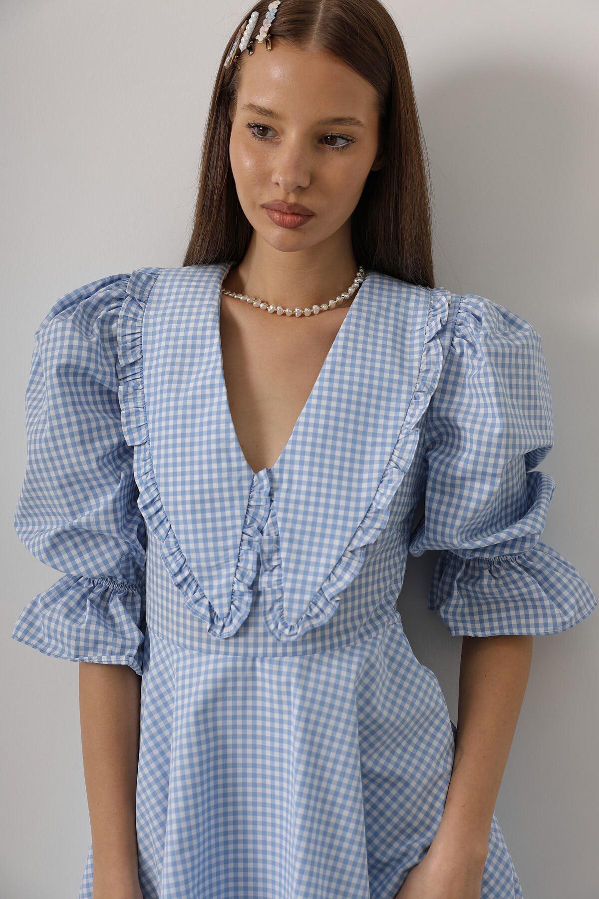 Mavi Bebe Yaka Kolları Lastikli Mini Boy Elbise