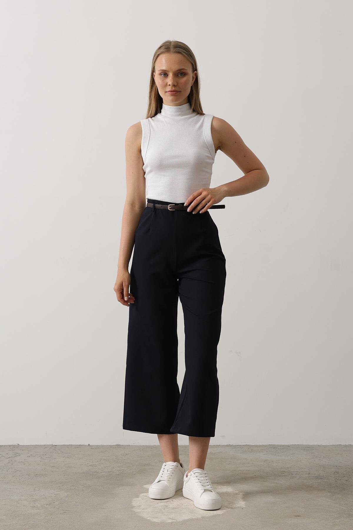 Lacivert Kemerli Pens Detaylı Fermuarlı Pantolon