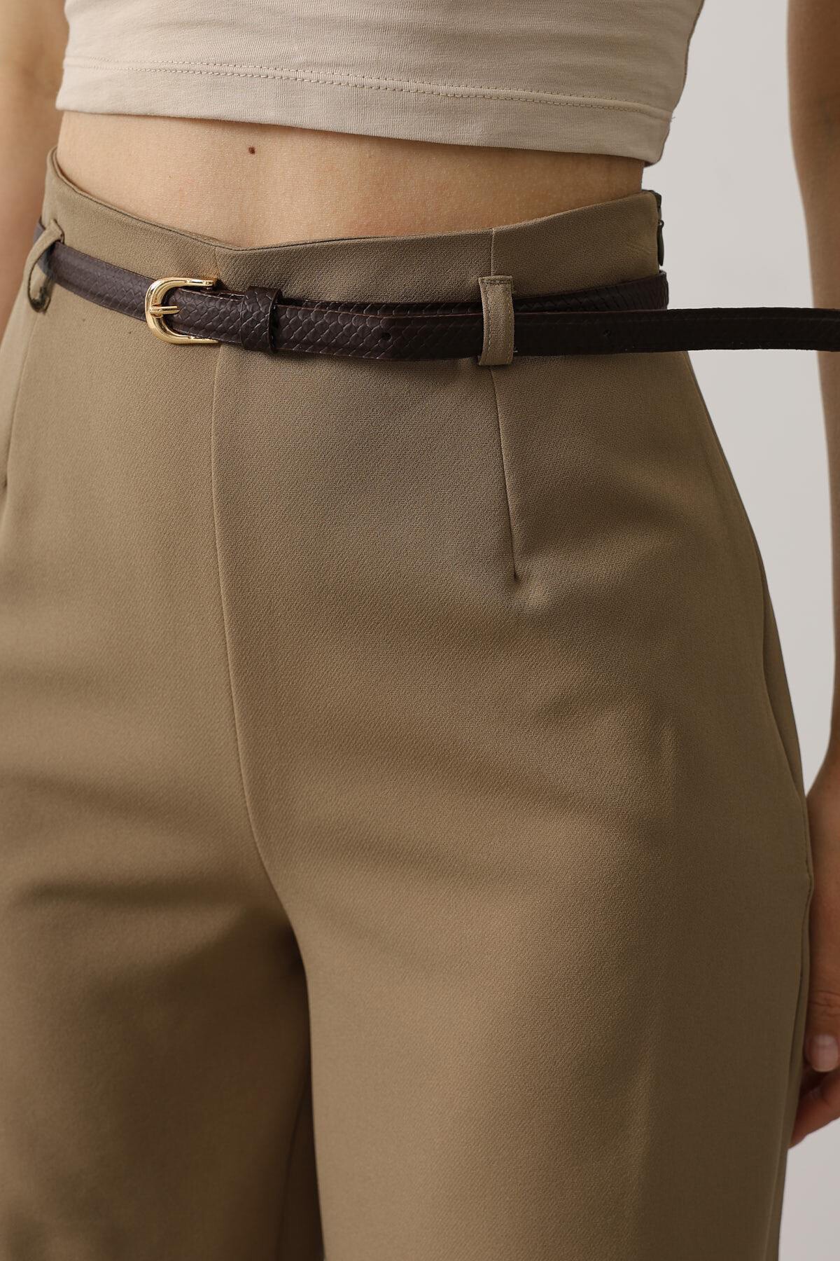 Haki Kemerli Pens Detaylı Fermuarlı Pantolon
