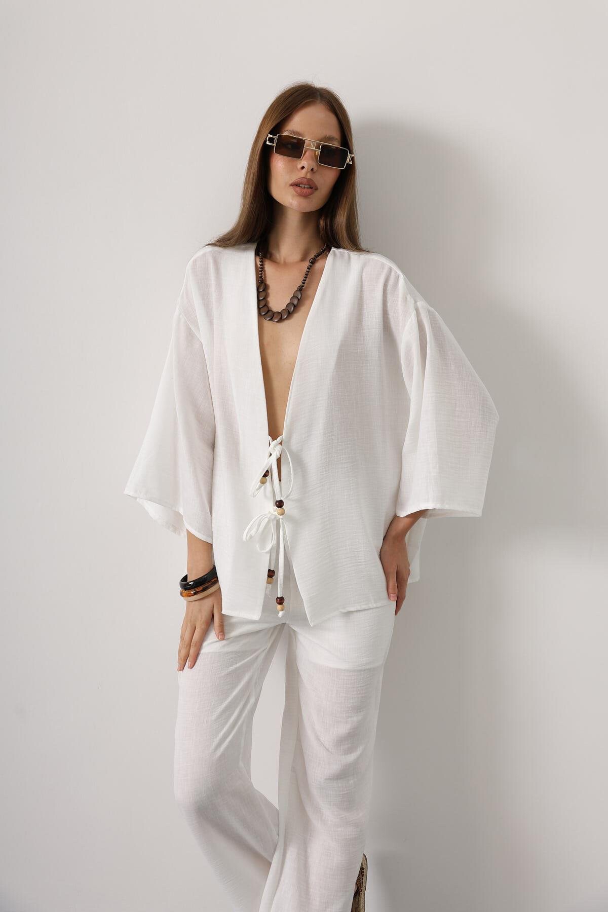 Beyaz Bağlama Detaylı Bluz Ve Beli Lastikli Pantolon Keten Takım