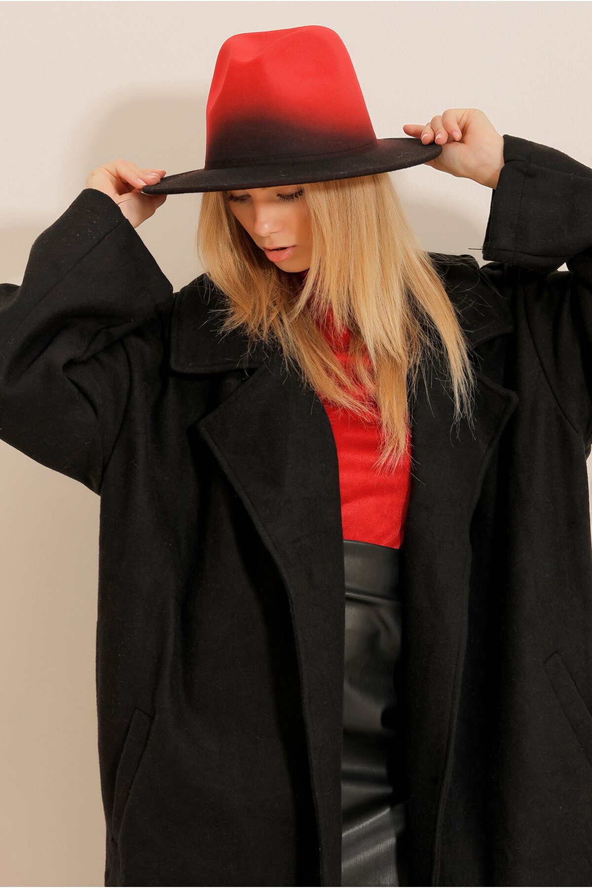 Kırmızı Batik Desenli Kovboy Şapka