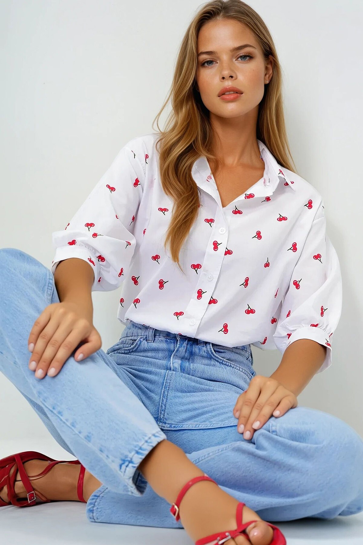 Kırmızı Desenli Desenli Balon Kol Poplin Gömlek