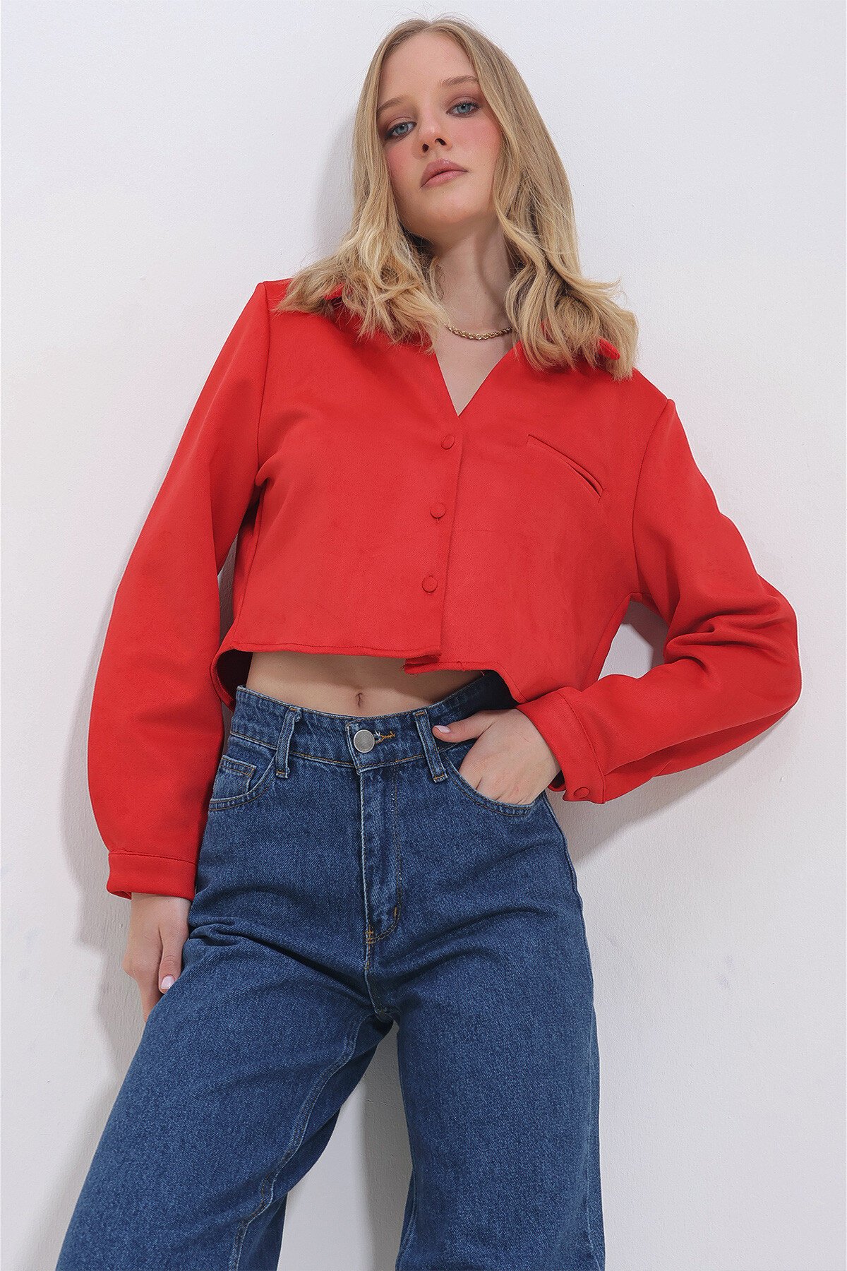 Kırmızı Flato Cepli Düğmeli Crop Nubuk Ceket