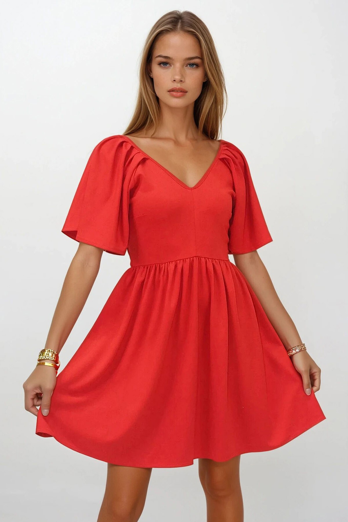 Kırmızı Önü Ve Arkası V Yaka Kolu Pileli Elbise