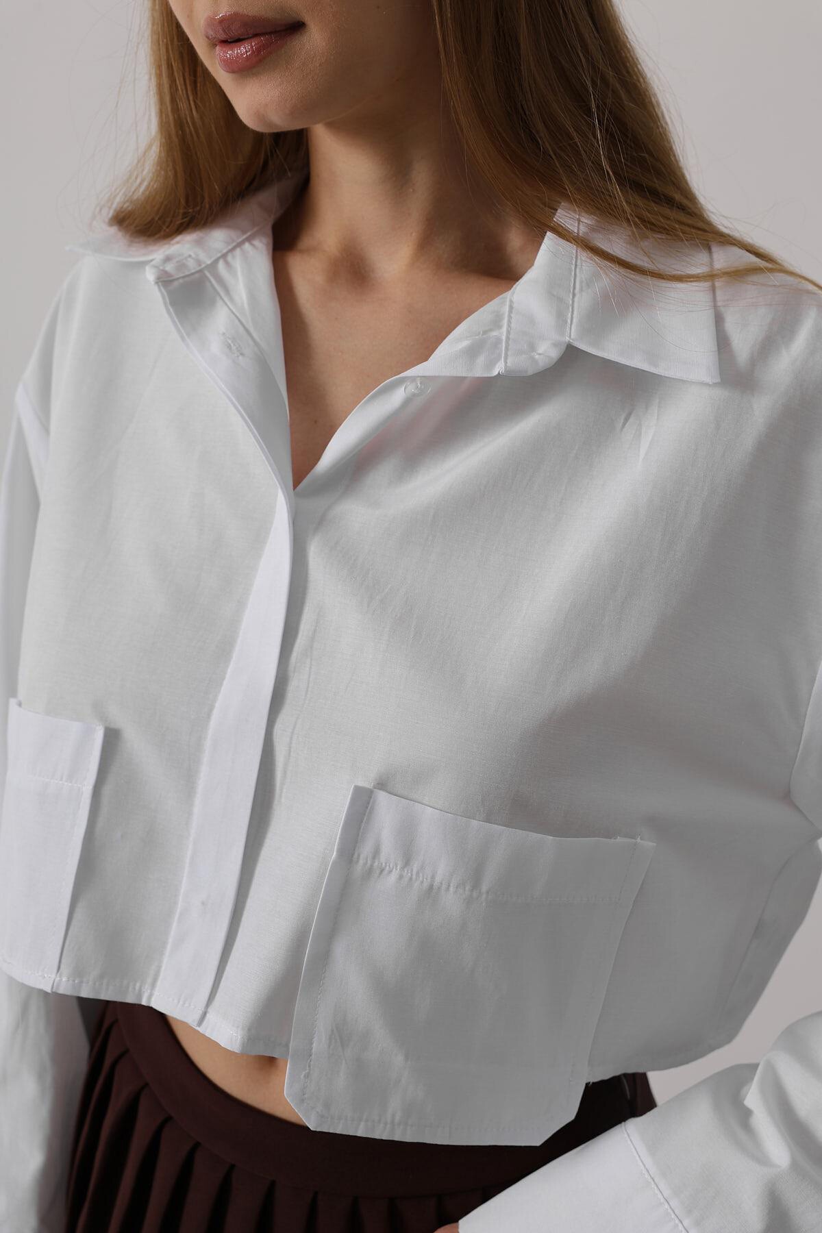 Beyaz Çift Cepli Crop Gömlek