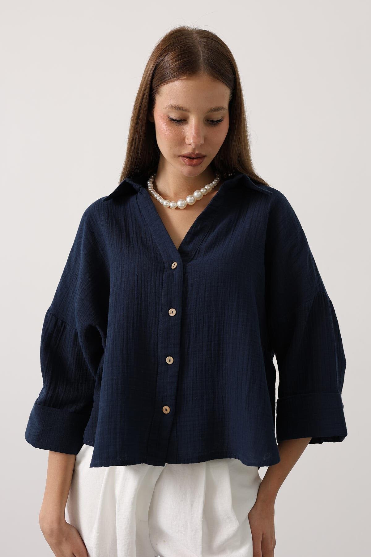 Lacivert Kolları Duble Müslin Gömlek