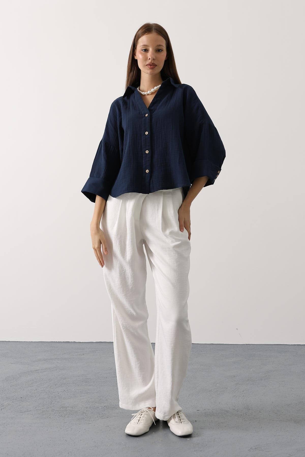 Lacivert Kolları Duble Müslin Gömlek